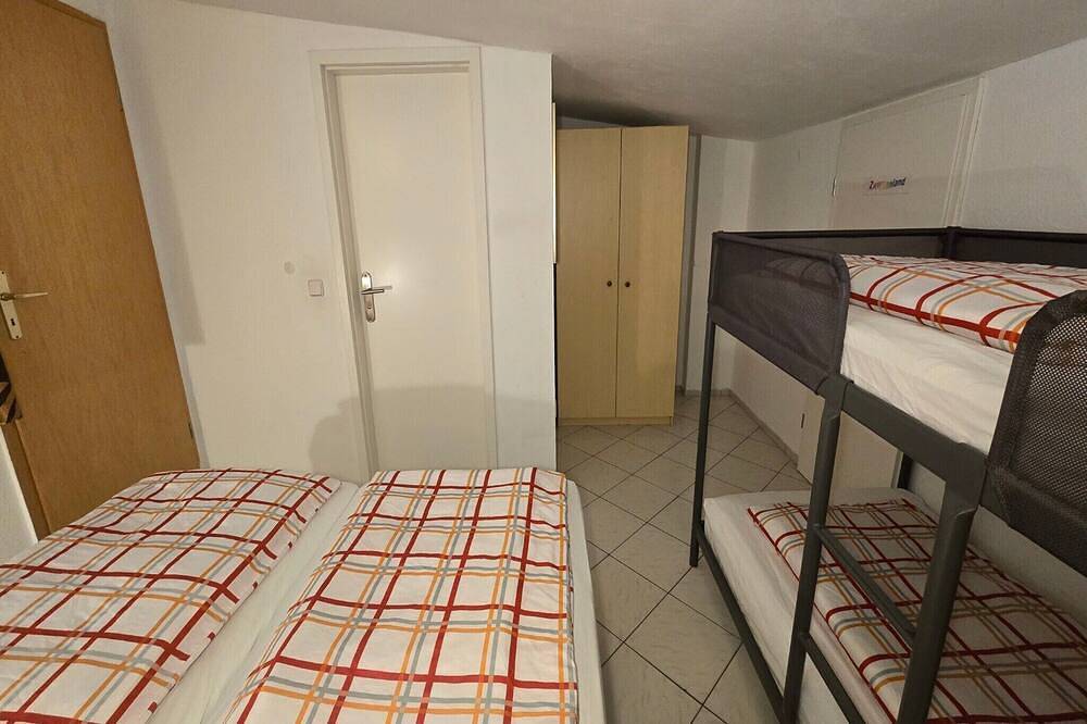 Ganze Wohnung, Ferienwohnung im Ferienpark mit Seezugang in Dabel, Ludwigslust-Parchim