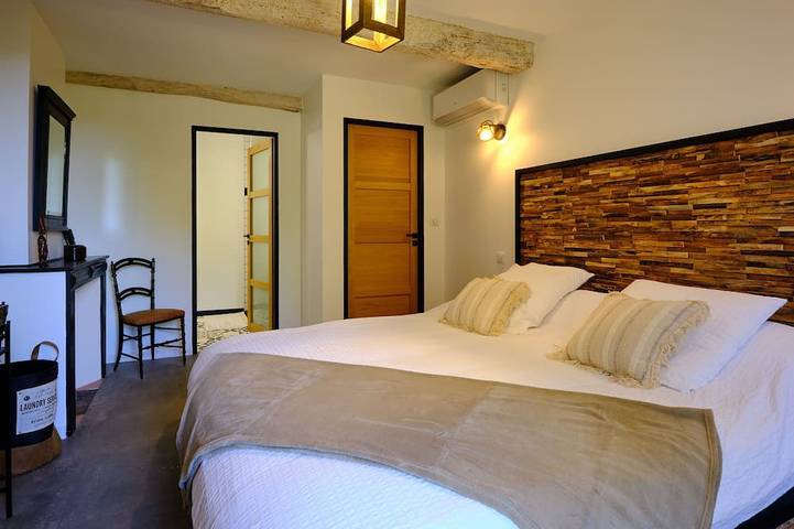 Location de vacances pour 2 personnes, avec jardin et jacuzzi à Alzonne - 4