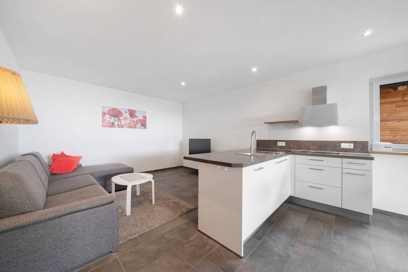 Ganze Wohnung, Ferienwohnung 'Stettnerhof Mayenburg' mit Bergblick, Terrasse und Wlan in Völlan, Lana