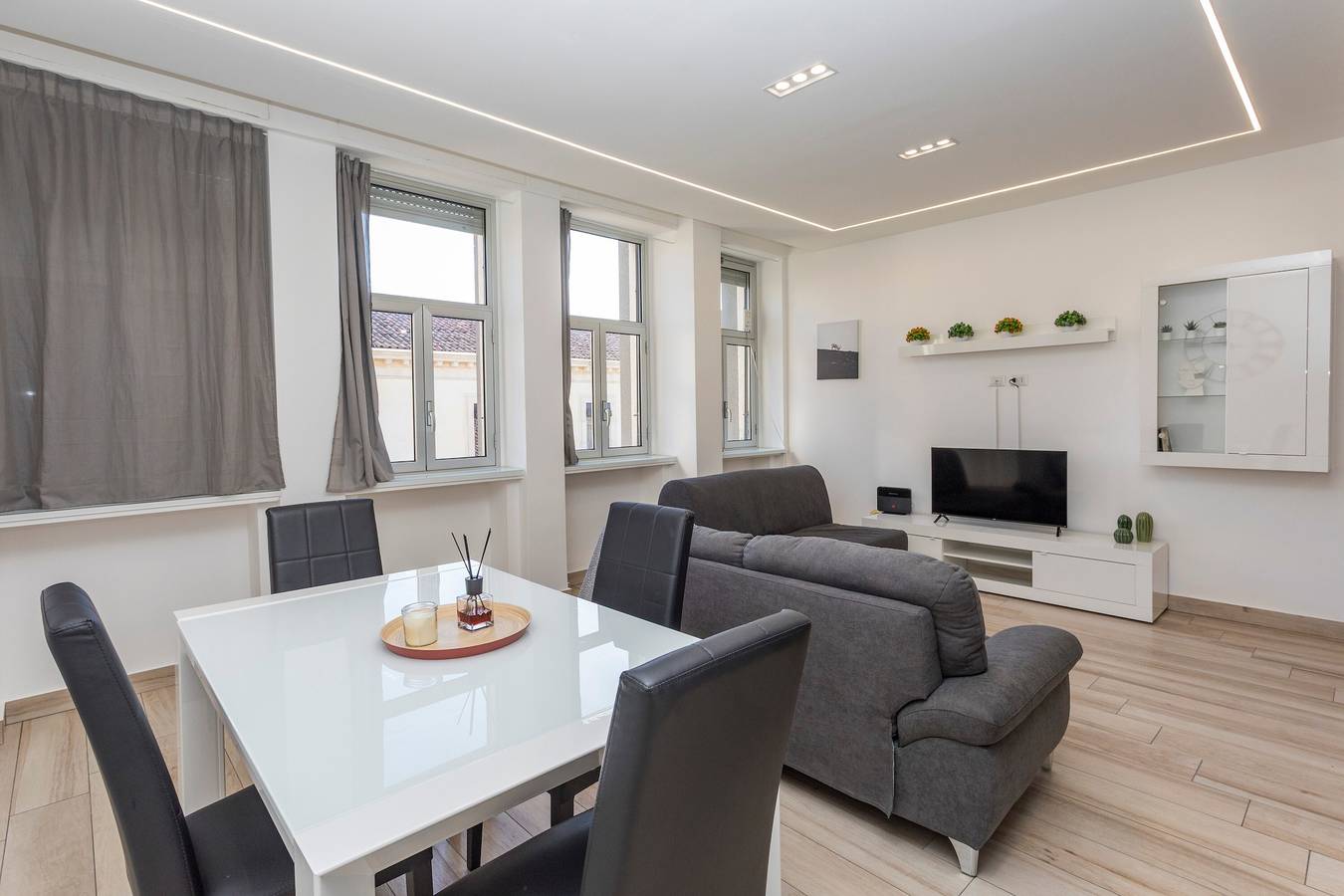 Apartamento entero, Etherea Apartment con portería en el corazón de Catania in Catania, Provincia de Catania