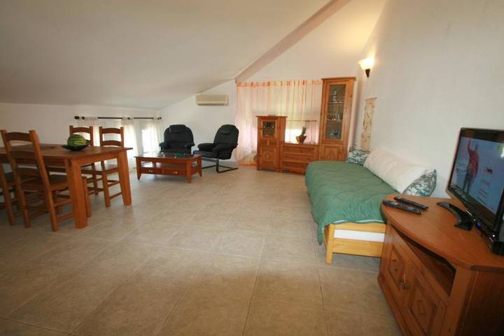 Ferienwohnung für 3 Personen, mit Terrasse und Whirlpool sowie Pool in els Poblets - 3