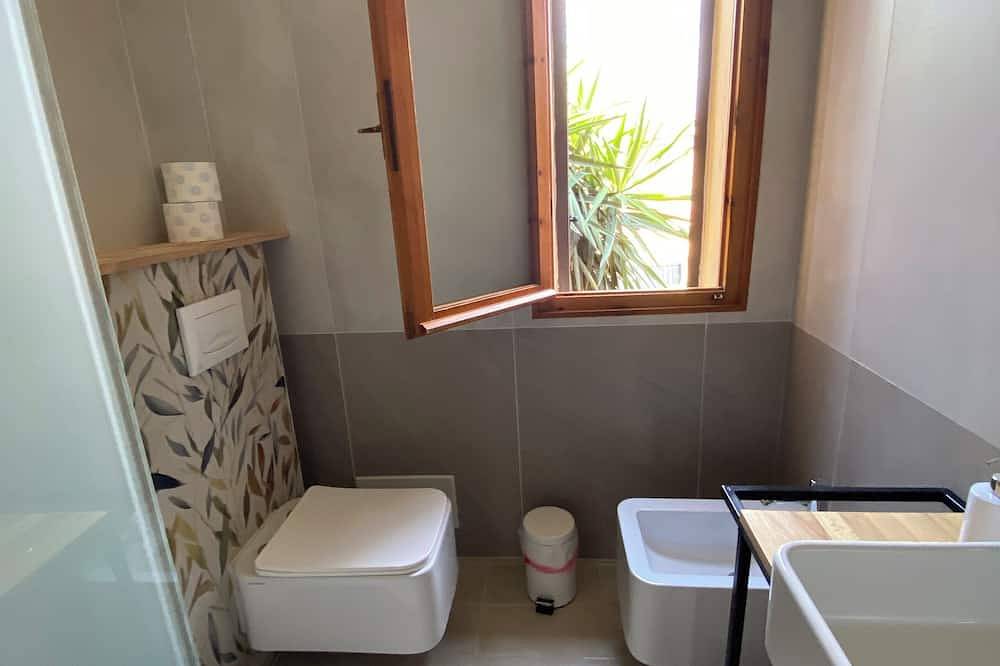 Detached house with 6 beds in Maddalena Spiaggia, Capoterra