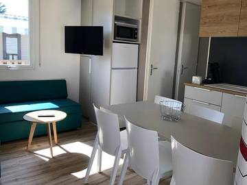 Camping für 6 Personen in Saint-Pierre-d'Oléron, Charente-Maritime, Bild 1