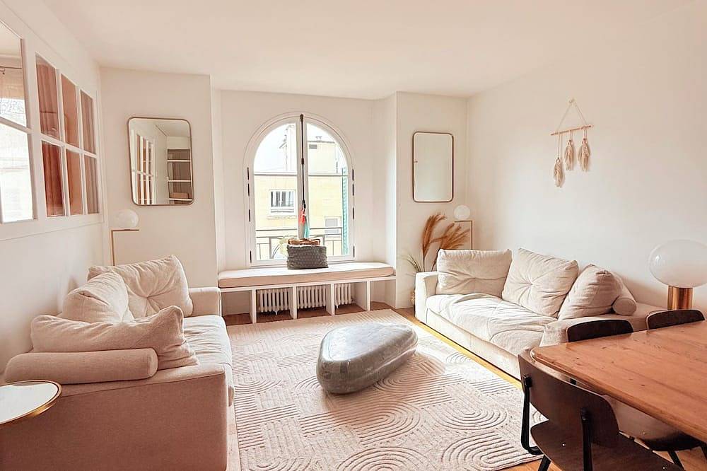 Entire apartment, Boho-chic cocoon in Neuilly-sur-Seine. in Neuilly-sur-Seine, Hauts-de-Seine