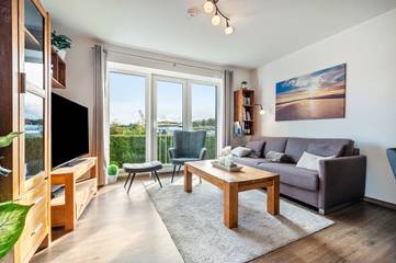 Ferienwohnung für 6 Personen, mit Sauna und Balkon, kinderfreundlich in Cuxland