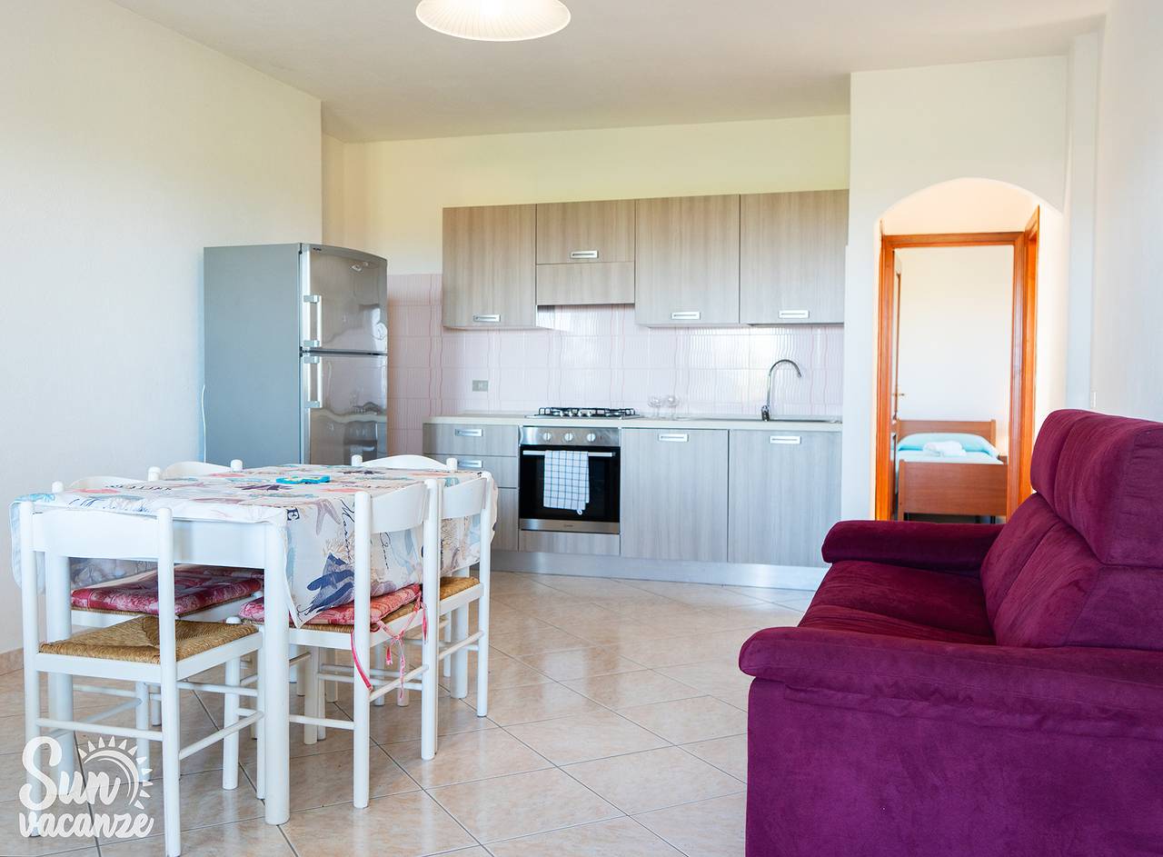 Ganze Wohnung, Ferienwohnung 'Malamuri 2' mit Gemeinschaftspool, Gemeinschaftsgarten und Wi-Fi in Budoni, Olbia-Tempio