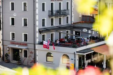 Hôtel pour 5 personnes, avec terrasse et vue dans Brigue