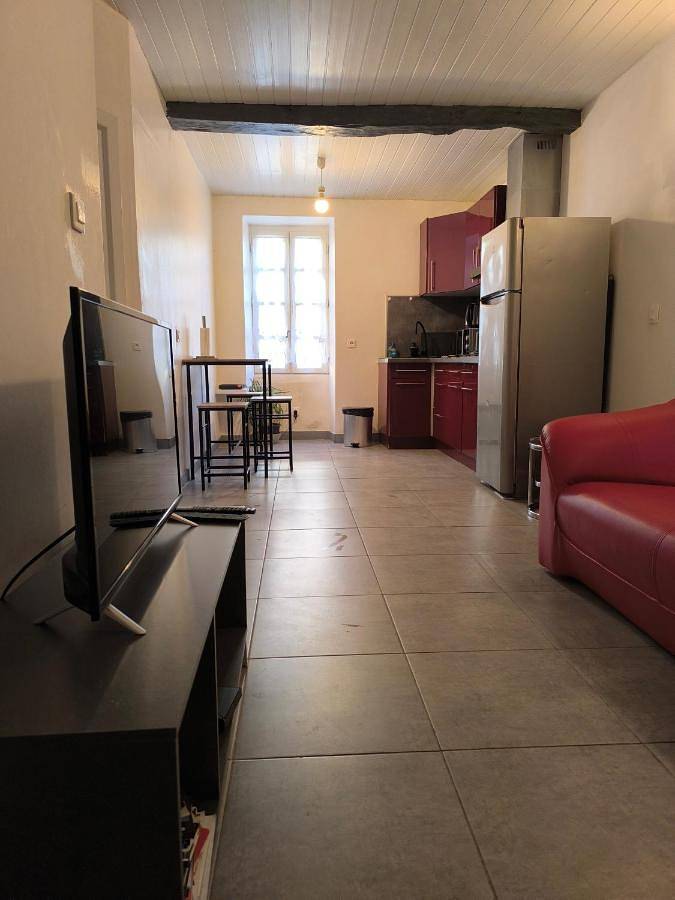 Gîte pour 2 personnes, avec terrasse à Lalinde