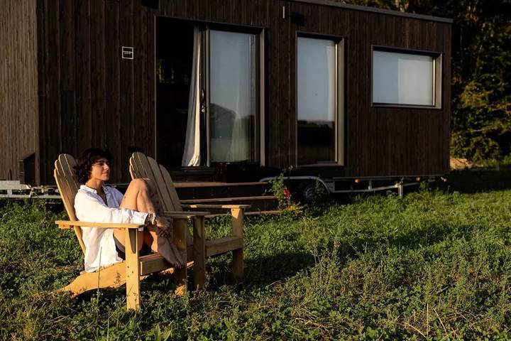 Gîte pour 2 personnes, avec Terrasse à Ambierle