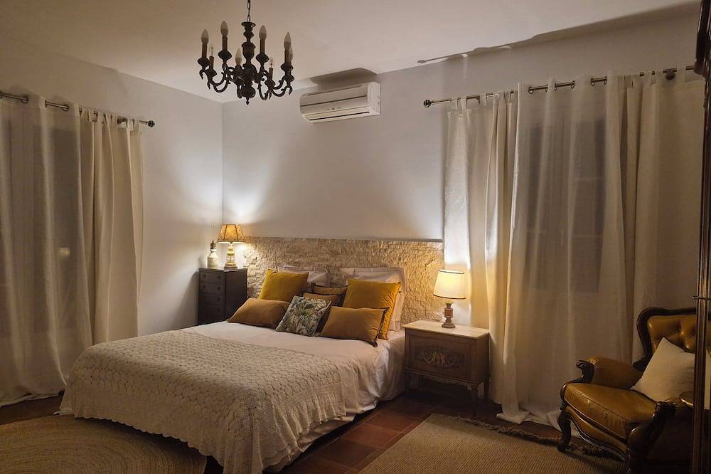 Villa Saint-Jacques sur les hauteurs de Bastia in Bastia, Cap Corse