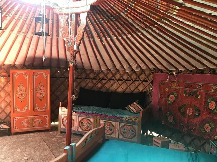 Tente pour 4 personnes, avec jardin ainsi que vue et terrasse, animaux acceptés en Savoie - 4