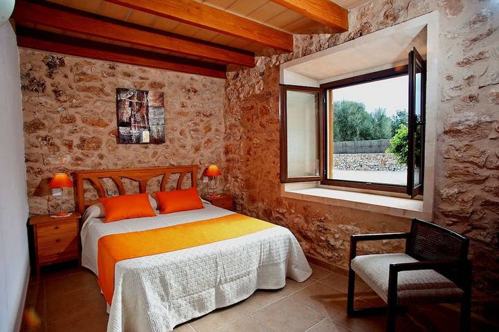 Finca für 6 Personen, mit Terrasse und Pool sowie Garten in Ses Salines - 2