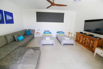 Holiday Home for 10 People in Noosaville, Noosa Shire, Photo 1