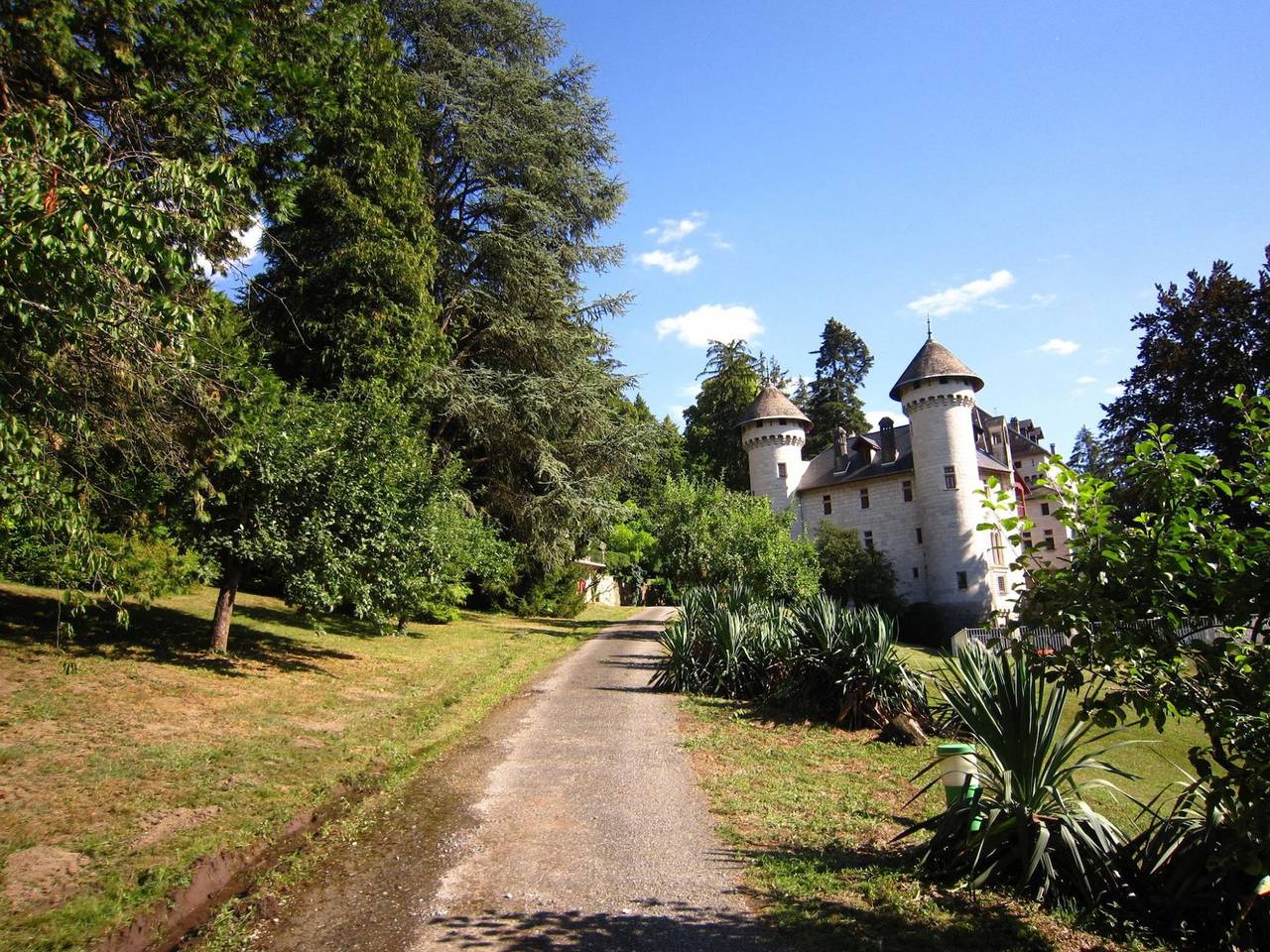 Villa for 4 People in Serrières-en-Chautagne, Chambéry region