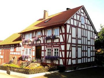 Ferienwohnung für 3 Personen, mit Balkon und Garten am Edersee