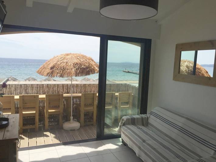 Gîte pour 6 personnes, avec vue et balcon dans Plage du Débarquement (La Croix-Valmer) - 3