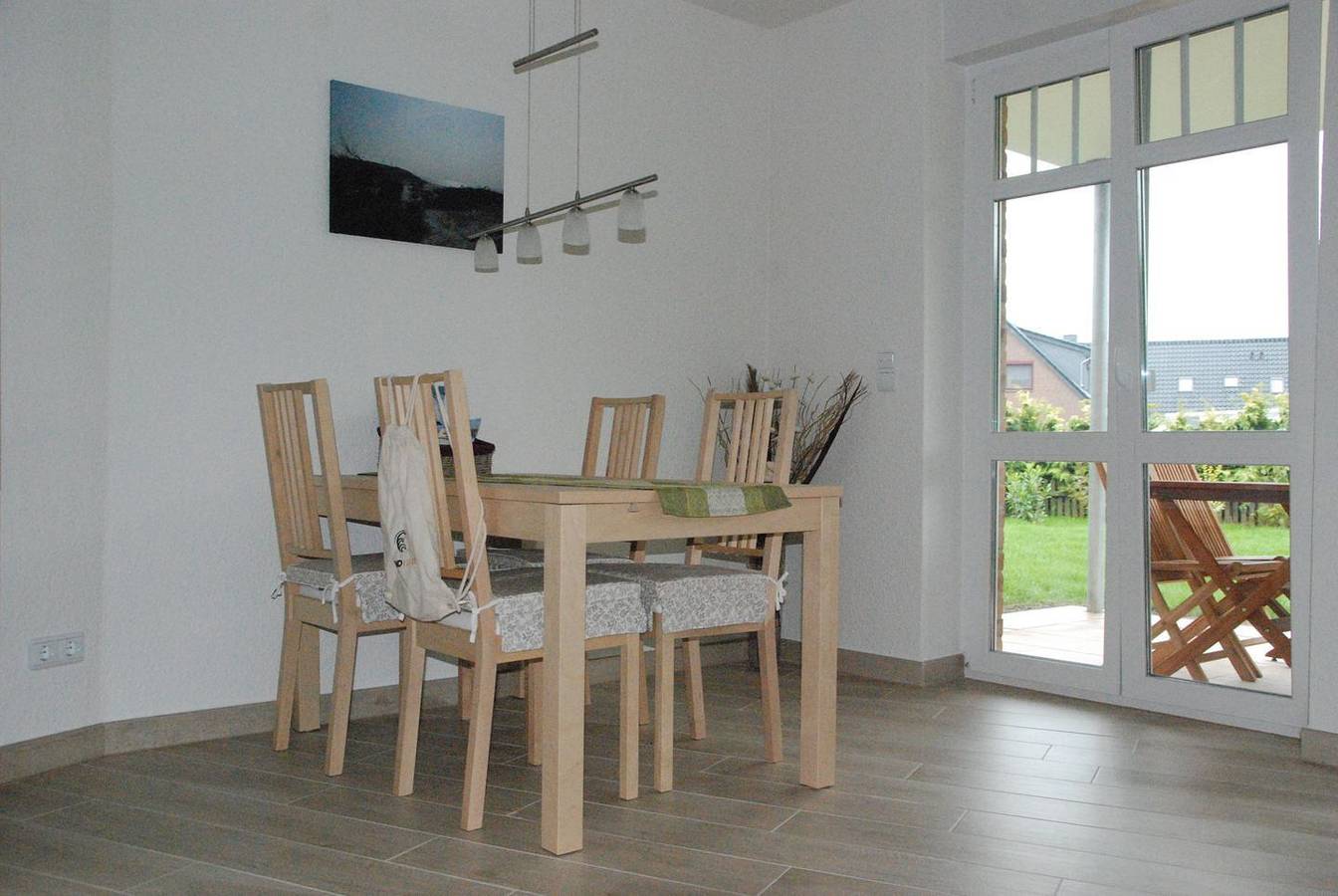 Ganze Wohnung, Moderne Ferienwohnung Strandgeist auf Fehmarn mit Terrasse und Gartenblick in Ostfehmarn, Fehmarn
