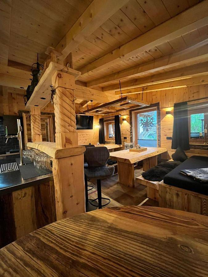 Ganze Wohnung, Luxus Apartment Nina mit Zirbenhütte in Ramsberg, Bezirk Schwaz