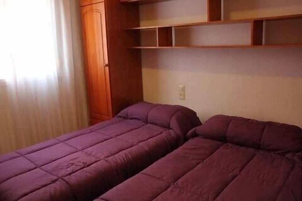 Entire apartment, 3 bedrooms - Balcony and panoramic sea view. Sleeps up to 8 - Wifi in Aguadulce, Roquetas de Mar