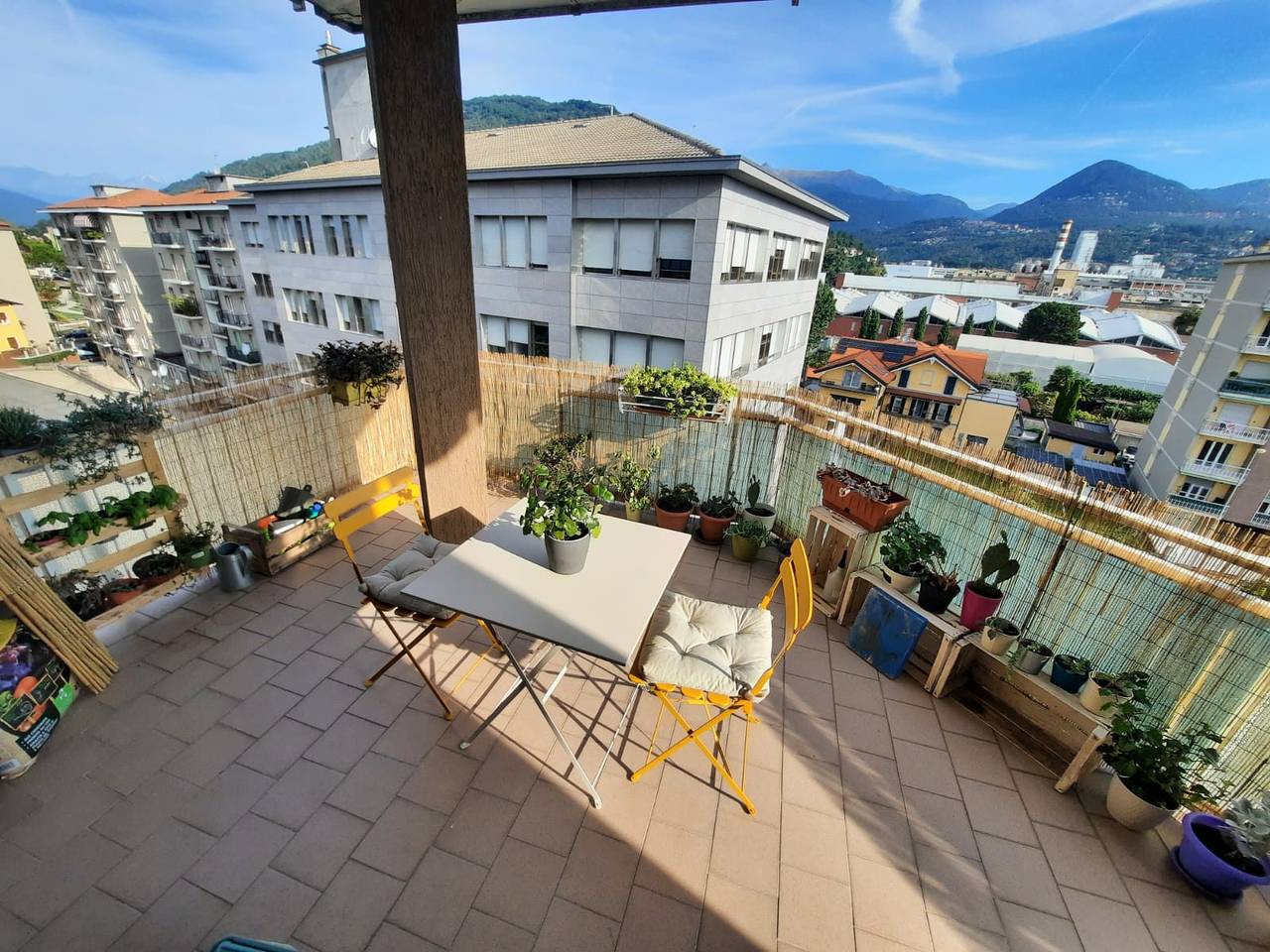 Ganze Wohnung, Appartamento Azzurra in Verbania, Comune di Verbania