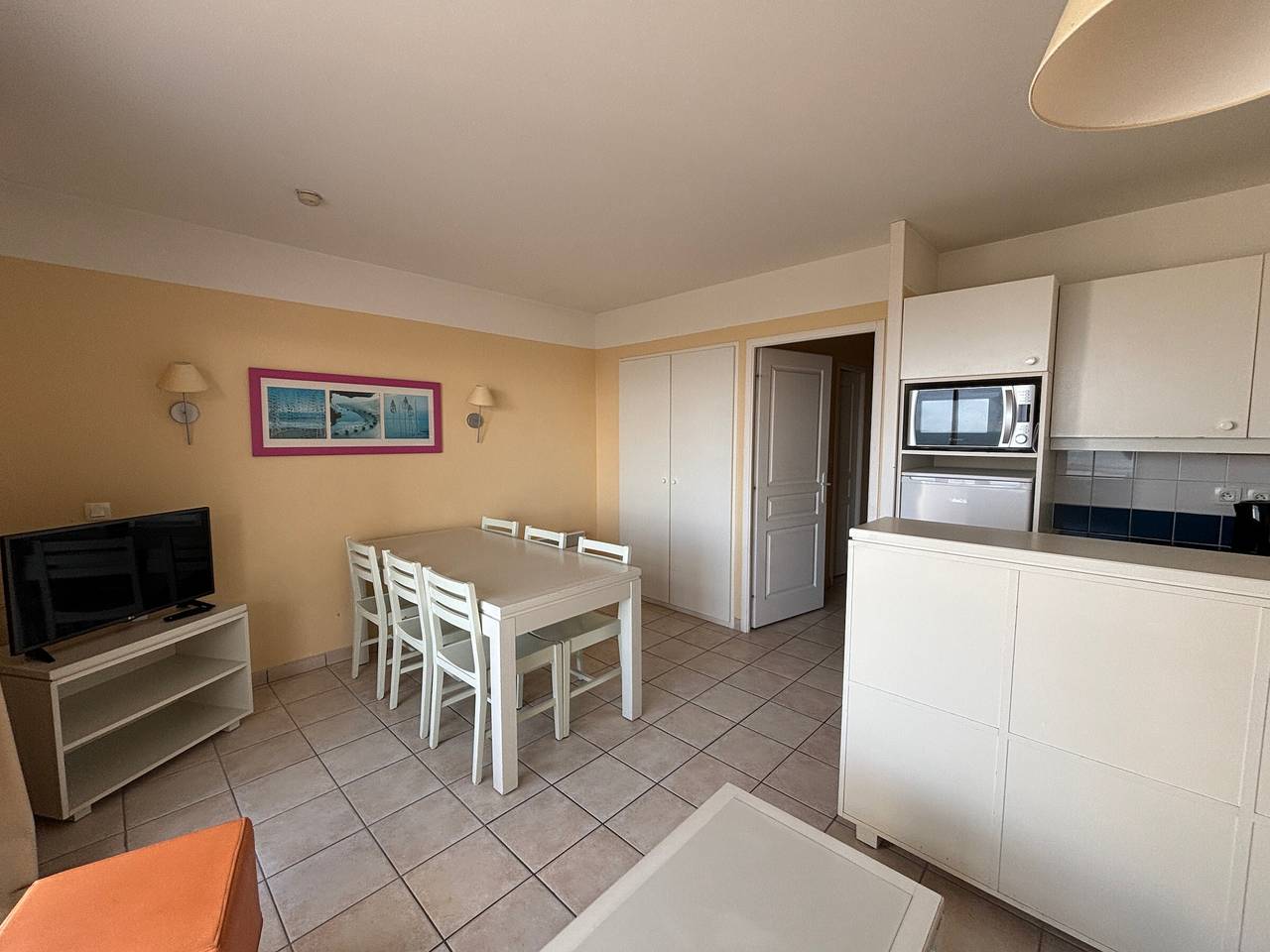 Appartement entier, Appartement 2 chambres avec piscines chauffées et parking aux Sables-d'Olonne in Château-d'Olonne, Les Sables-d'Olonne