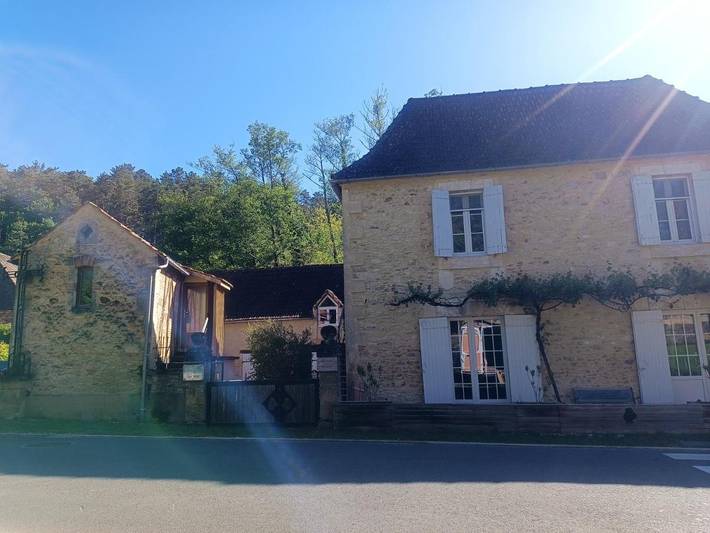 Location de vacances pour 4 personnes, avec piscine ainsi que terrasse et jardin, animaux acceptés à Journiac - 2
