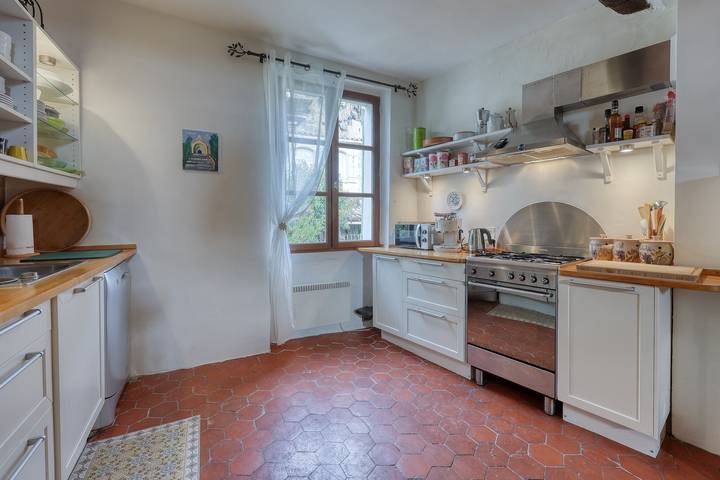 Location de vacances pour 6 personnes, avec terrasse à Cotignac - 3