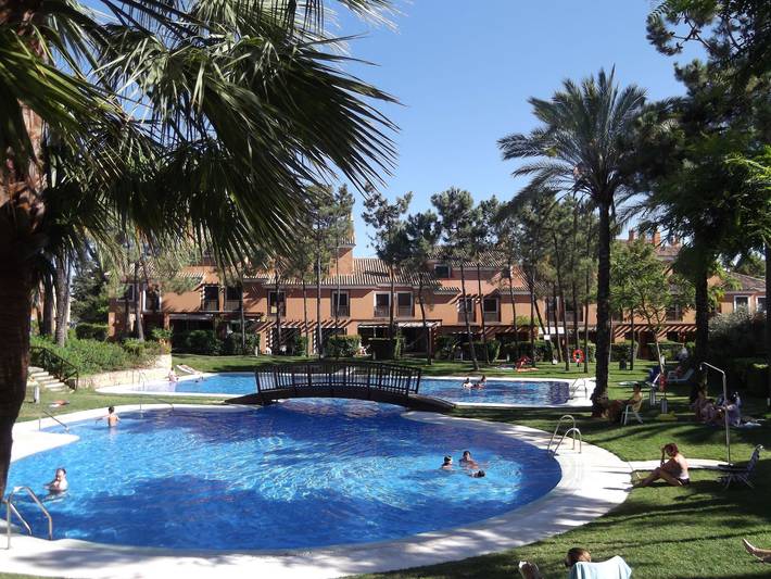 Location de vacances pour 7 personnes, avec jardin à Lepe - 2