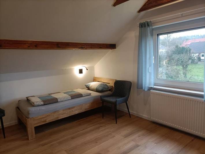 Ferienwohnung für 3 Personen, mit Garten und Ausblick in Kalletal