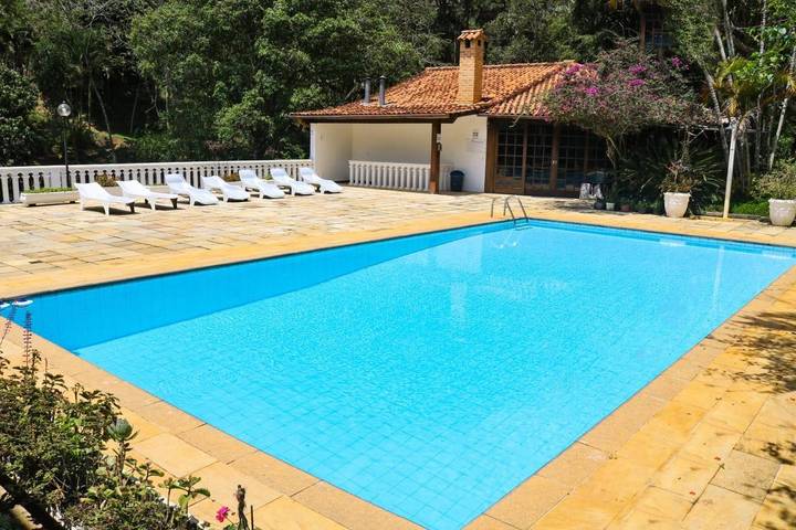 Location de vacances pour 2 personnes, avec jardin ainsi que vue et piscine dans Brésil - 3