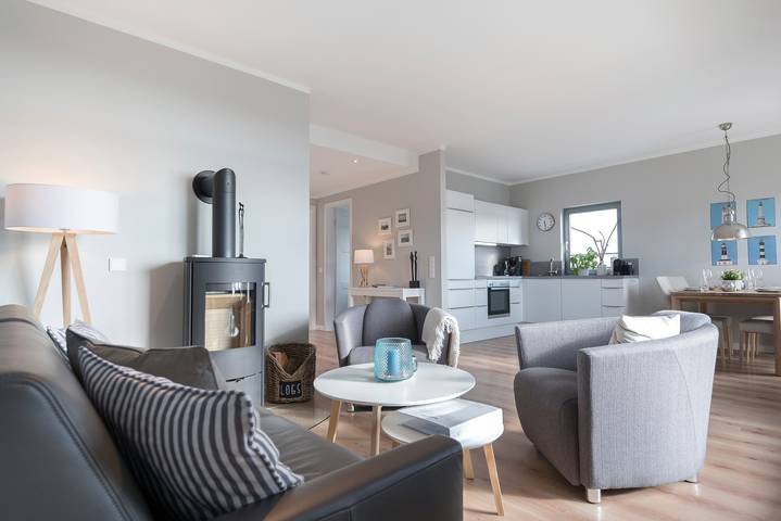 Ferienwohnung für 2 Personen, mit Ausblick und Seeblick sowie Balkon in Heiligenhafen - 2