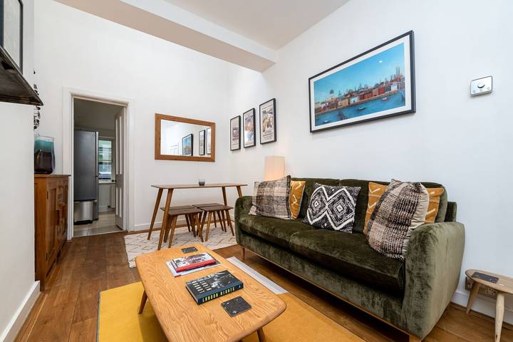 Apartment for 2 people, child-friendly in Islington