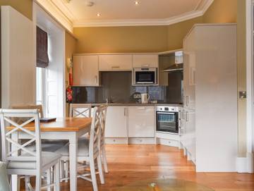 Holiday Rental for 6 People in Aberystwyth, Ceredigion, Photo 4