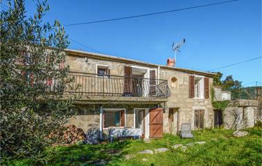 Gîte pour 5 personnes, avec jardin et terrasse à San-Gavino-di-Carbini