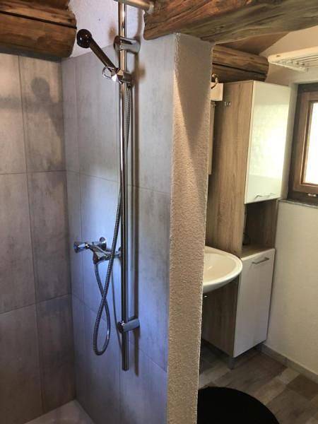 Casa vacanza per 4 persone con giardino in Bosco Gurin, Alpi Ticinesi e del Verbano