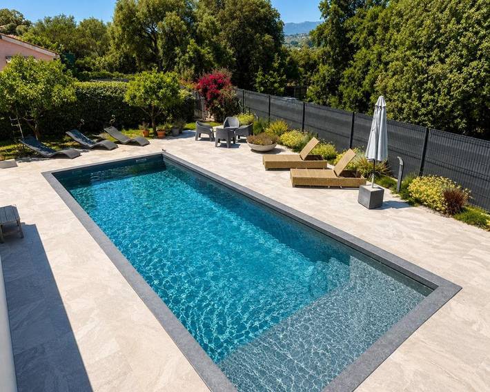 Maison de vacances pour 4 personnes, avec vue ainsi que jardin et piscine - 1
