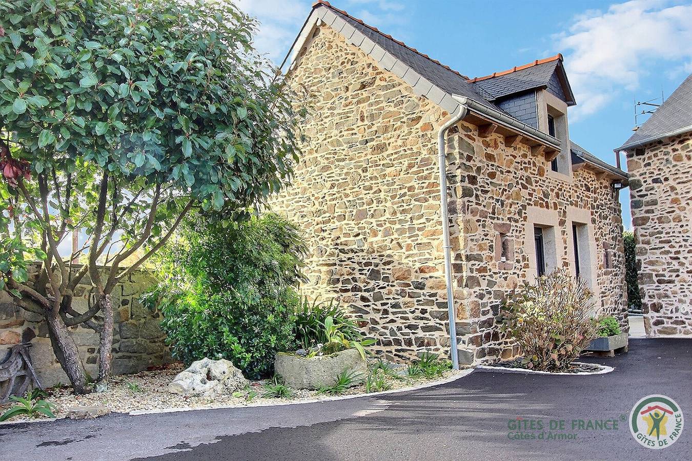 Au Bel Arbre in Tressignaux, Cotes-d'Armor