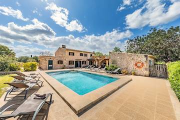 Villa in Pollença, Serra de Tramuntana für 8 