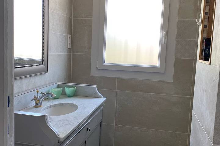 Gîte pour 4 personnes, avec balcon dans Plage de la Gaillarde - 4