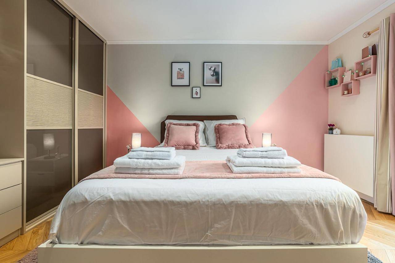 Appartement de vacances entier, Double Room with Garden View in Épône, Yvelines