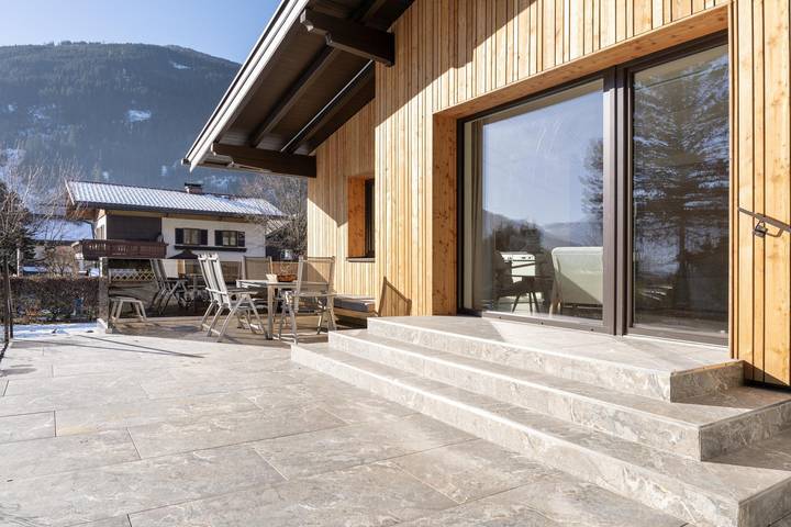 Dorfchalet, 3-Schlafzimmer Garten & Sauna in Hohe Tauern, Dorfgastein