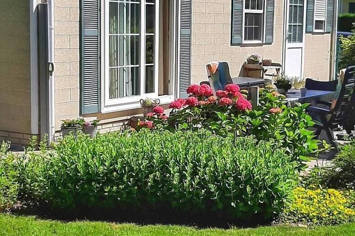 Strandhaus für 4 Personen, mit Garten in Groede