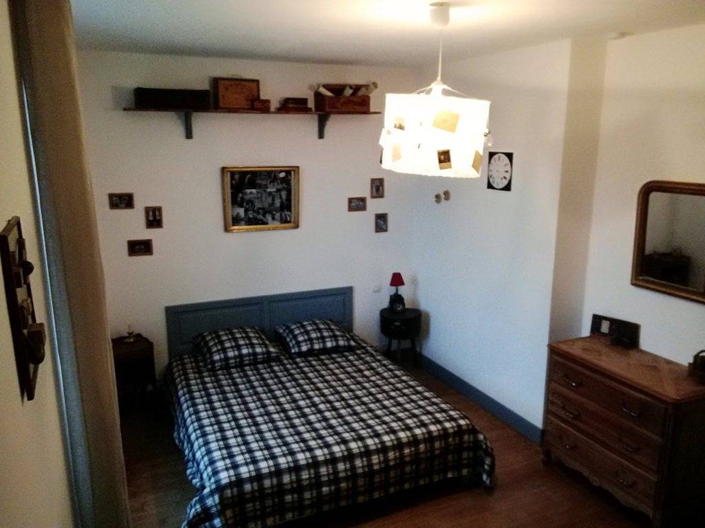 Chambres d'hôtes à Saint-Géry, "un nid pour la nuit" - Chambre papy Gery in Saint-Géry, Quercy