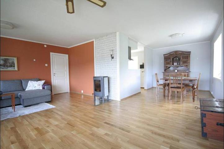 Villa für 8 Personen, mit Ausblick und Terrasse sowie Garten in Norwegen - 3