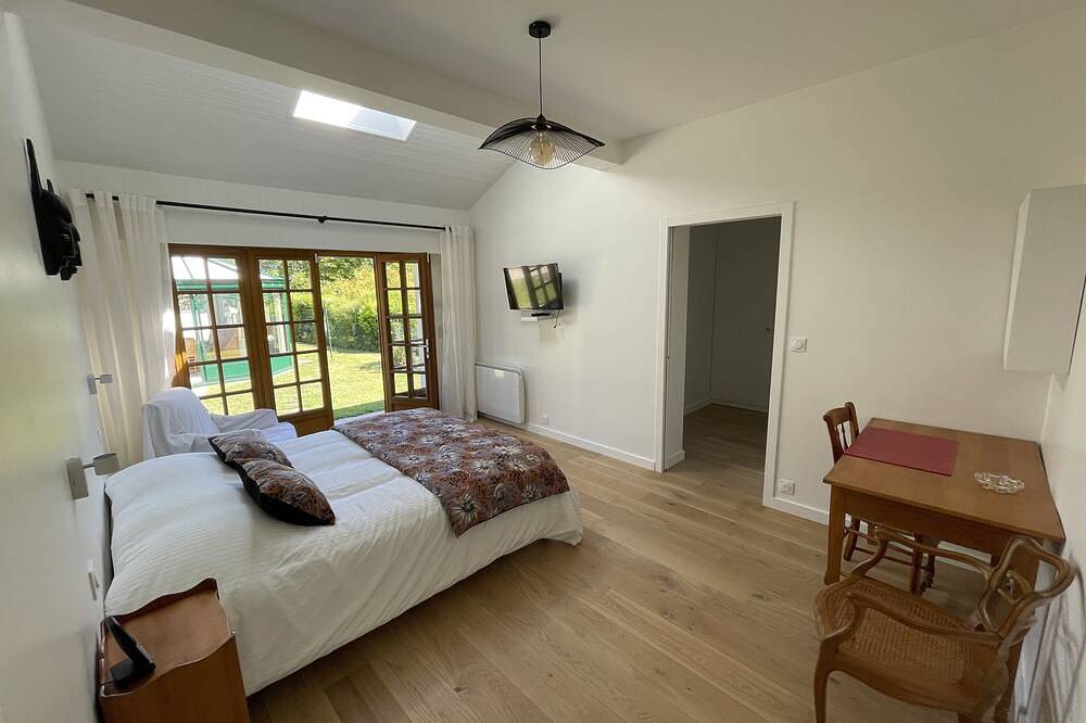 Le Bily - Logement 10 Personnes à 500m de la plage in Saint-Cast-le-Guildo, Région de Dinan