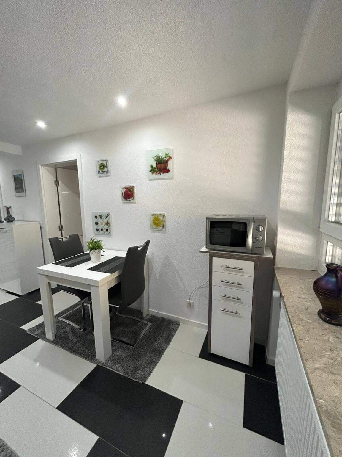 Ganze Wohnung, Apartment 'Gani' mit privater Terrasse und Wlan in Kißlegg, Region Bodensee-Oberschwaben