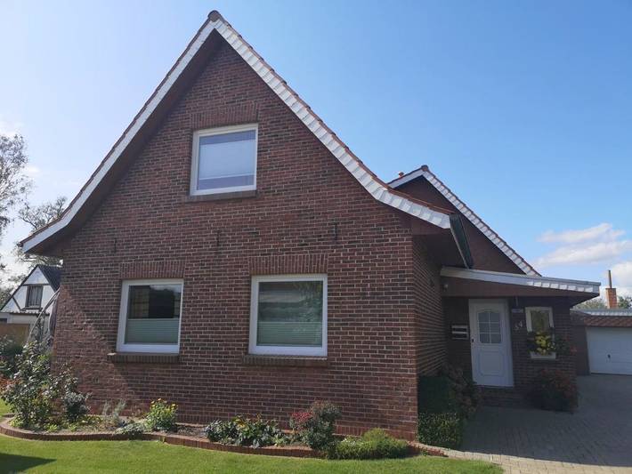 Ferienwohnung für 5 Personen, mit Terrasse und Ausblick in Nordenham