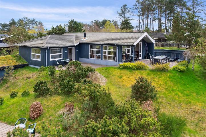 Feriehus for 8 personer, med sauna og terrasse i Grenaa 