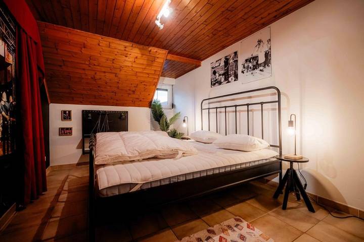 Location de vacances pour 12 personnes, avec vue ainsi que jardin et terrasse dans Dranouter - 3