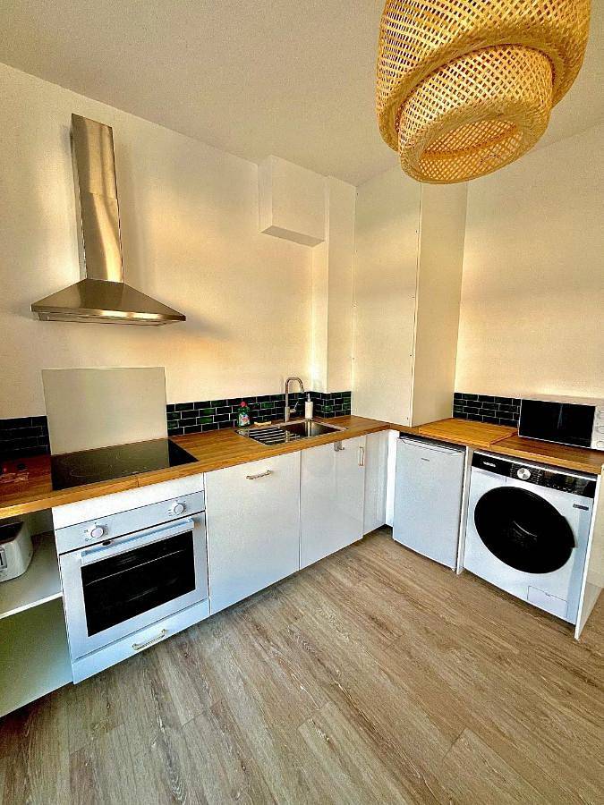 Appartement entier, Évasion douce,Spa Balnéo in Sainte-Foy-la-Grande, Région de Libourne